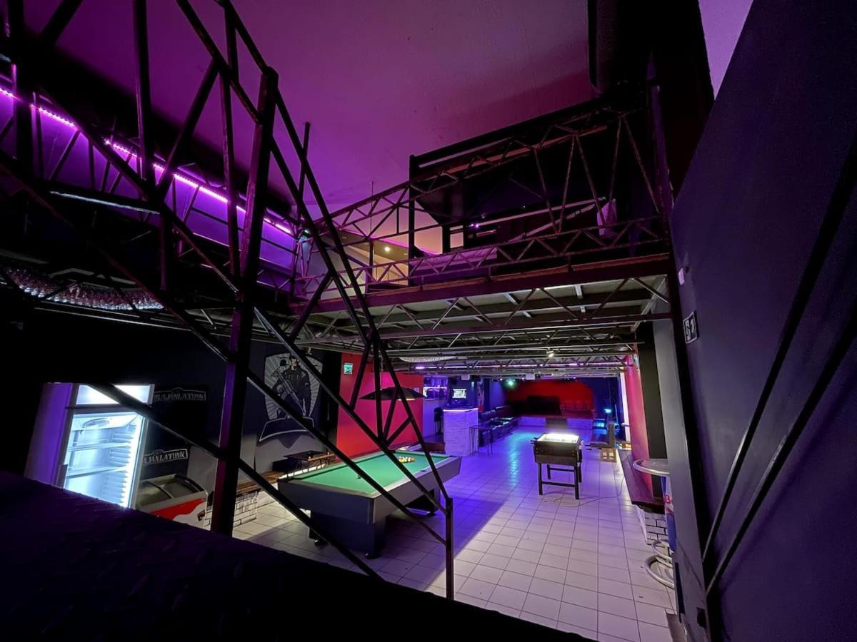 The Bachelor Bar - Bunker | Private Club Villa Budapest Ngoại thất bức ảnh