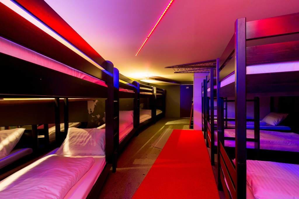 The Bachelor Bar - Bunker | Private Club Villa Budapest Ngoại thất bức ảnh